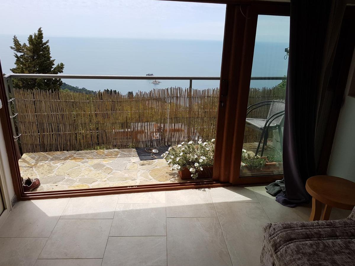 Adriatrek Bed & Breakfast Петровац Экстерьер фото