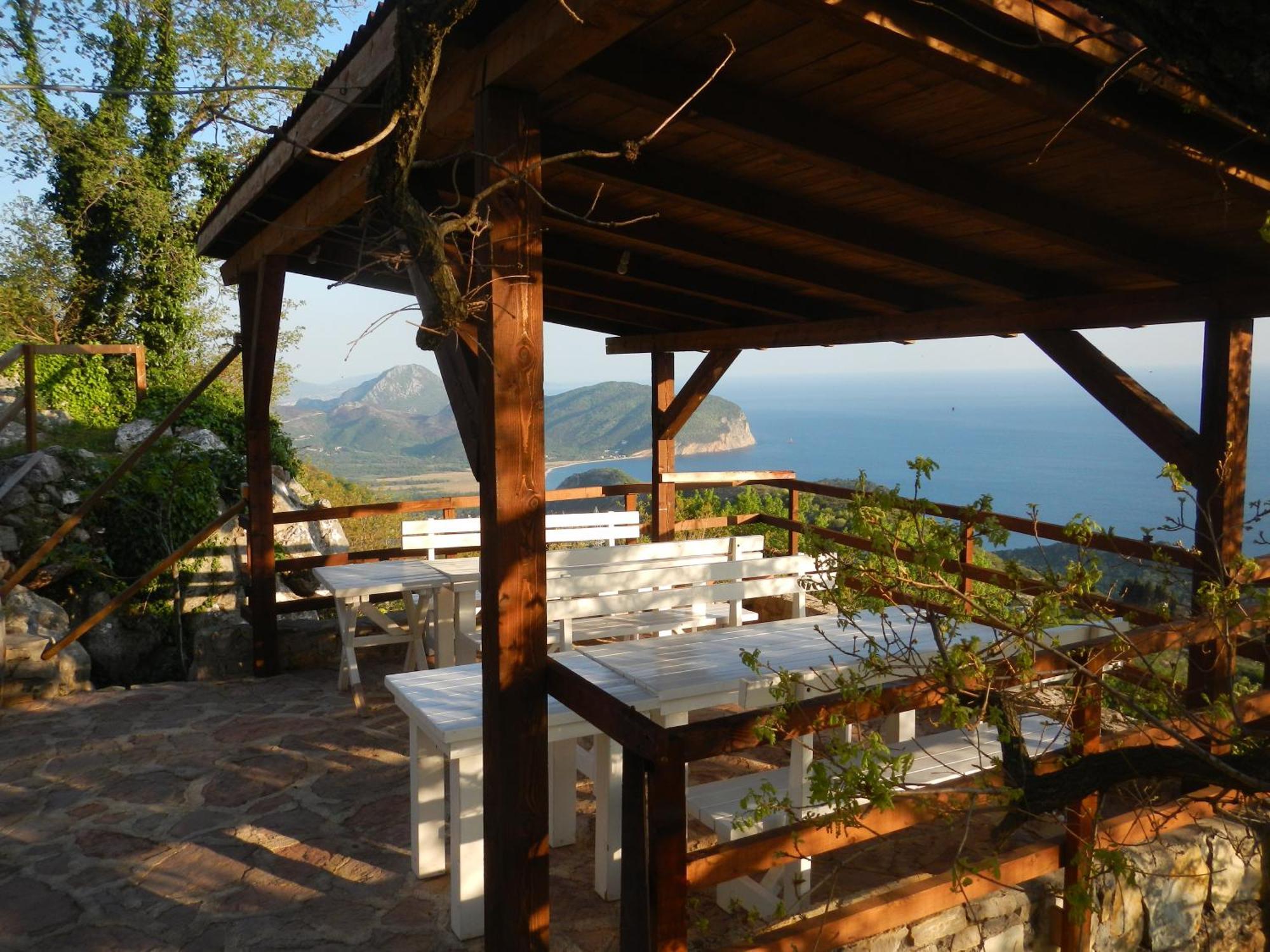 Adriatrek Bed & Breakfast Петровац Экстерьер фото